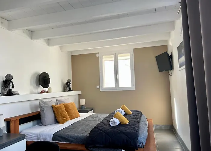 Chambre d\'hote,Fitness&Billard Gratuit&SPA Mas la Farelle