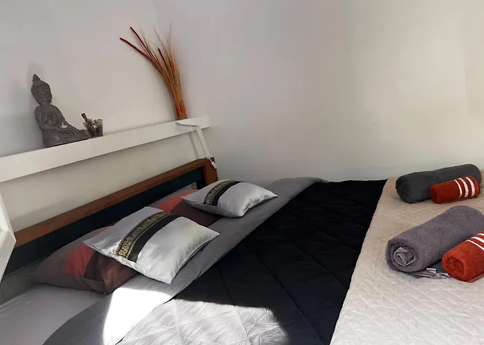 Chambre d\'hote,Fitness&Billard Gratuit&SPA Mas la Farelle